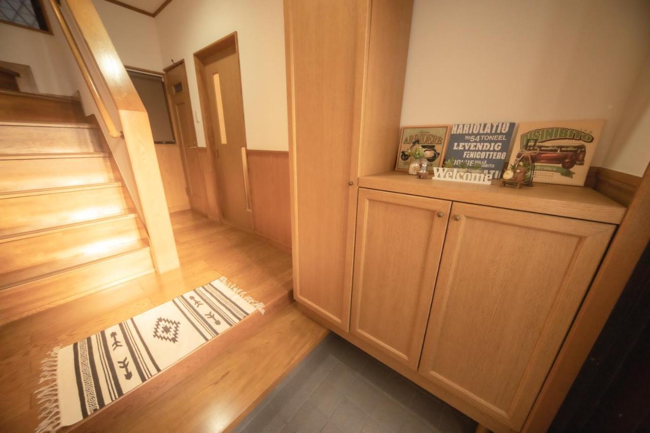 東京都Jomira & Jony Houseアパートメント エクステリア 写真