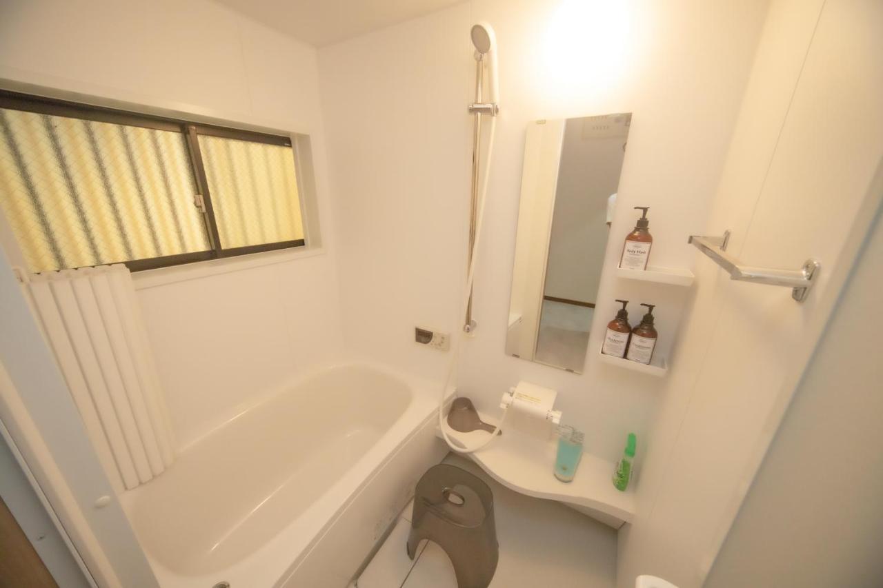東京都Jomira & Jony Houseアパートメント エクステリア 写真